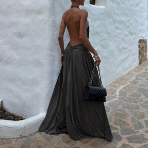 เดรสยาวทรงเข้ารูปแบบผูกคอ คอโอ แขนกุด รุ่นซัมเมอร์ คัสตอม ปี 2026 สำหรับผู้หญิง ดีไซน์หรูหรา ช่วยพรางหุ่น - Product Image 2