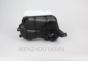 Tanque de Reserva de Refrigerante con Tapa (Plástico Nuevo) para XC70 XC60 S80 <span class=keywords><strong>S60</strong></span> LR2 31200321 - Product Image 2