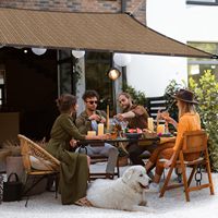 Voile d'ombrage tissée résistante au vent en tissu durable avec œillets métalliques et ourlet renforcé, installation facile pour terrasse et jardin