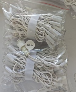 10M 80leds IP65 Cable de goma blanco Cortina de luz LED Cadena de luz utilizada para iluminación decorativa al aire libre con flash blanco - Product Image 4