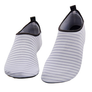 Zapatos de Agua con Punta Cerrada, Parte Superior Sintética, Suela de Goma Antideslizante, Unisex, para Verano, Snorkel, Playa, Natación, Senderismo - Product Image 1