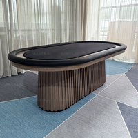 Table de poker en bois de chêne massif de haute qualité pour salon de villa, table d'échecs et de cartes avec cuir noir et porte-gobelets en acier