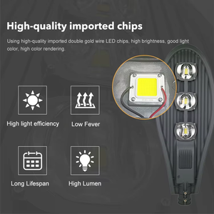 Farola LED de Aluminio LUMIO IP66 Impermeable con Fotocélula Automática AC COB LED con Ángulo de Haz de 70-140 Grados Negro/Gris - Product Image 4