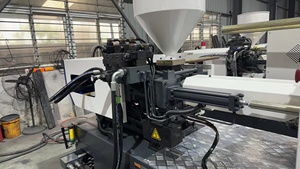 ZY1400 : machine <span class=keywords><strong>de</strong></span> moulage par injection à bas prix pour la fabrication <span class=keywords><strong>de</strong></span> paniers à <span class=keywords><strong>fruits</strong></span> <span class=keywords><strong>et</strong></span> <span class=keywords><strong>légumes</strong></span> en plastique en Chine - Product Image 3