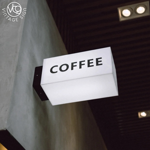 ป้ายไฟอะคริลิค LED แบบสี่เหลี่ยมคู่สั่งทำพิเศษสำหรับร้านกาแฟและร้านไวน์ - Product Image 3