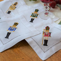 Serviettes de Cocktail Blanc 100% Dessous de Verre en Lin avec Casse-Noisette Broderie Serviettes Utilisées dans les Dîners de Vacances