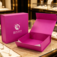 Boîtes rigides de luxe pliables magnétiques en matériaux recyclés écologiques avec pelliculage mat et gaufrage personnalisé pour bijoux et colliers en papier