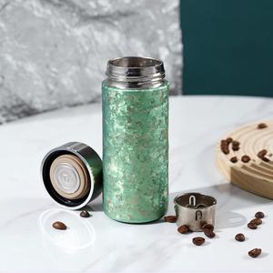 Bouteille isotherme en titane pur de 200 ml personnalisée en gros avec infuseur, tasse de luxe à texture cristalline effet fleur de glace - Product Image 6