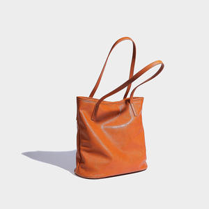 Vente directe d'usine sac fourre-tout en cuir marron foncé avec conception à double sangle, sac simple pour femme de grande capacité - Product Image 2