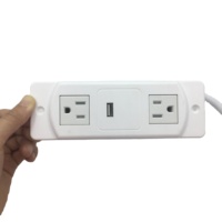 Prise de meuble encastrée avec multiprise et interrupteur, 2 prises US anti-effraction, double USB, IP44, pour l'hôtellerie
