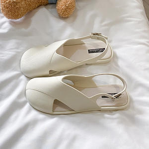 Sandales Baotou pour femmes, chaussures plates décontractées d'été, chaussures de plage, pantoufles respirantes - Product Image 1