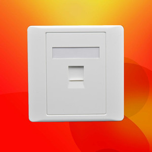 Autre panneau téléphonique réseau, prise manuelle en plastique à un seul port pour usage intérieur - Product Image 1