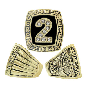 หอเกียรติยศเบสบอล <span class=keywords><strong>MLB</strong></span> ปี 1995-2014 นิวยอร์ก แยงกี้ส์ นักกีฬาเด่น เดเร็ก เจเตอร์ หมายเลข แหวนแชมป์เวิลด์ซีรีส์ 2 ชิ้น - Product Image 1