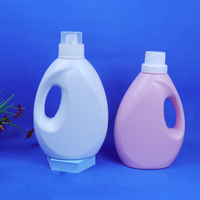 Bouteille vide en plastique de haute qualité pour lessive, adoucissant ou détergent liquide – 1L, 2L, 5L