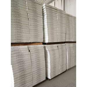 Plaques de plafond décoratives en <span class=keywords><strong>polystyrène</strong></span> carrées modernes 7MM 8MM 9MM avec plafonds artistiques et résistantes à l'humidité - Product Image 4
