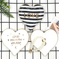 Présentoir de bijoux en porcelaine, plat en céramique pour bagues et accessoires de bijouterie, décoration de maison minimaliste