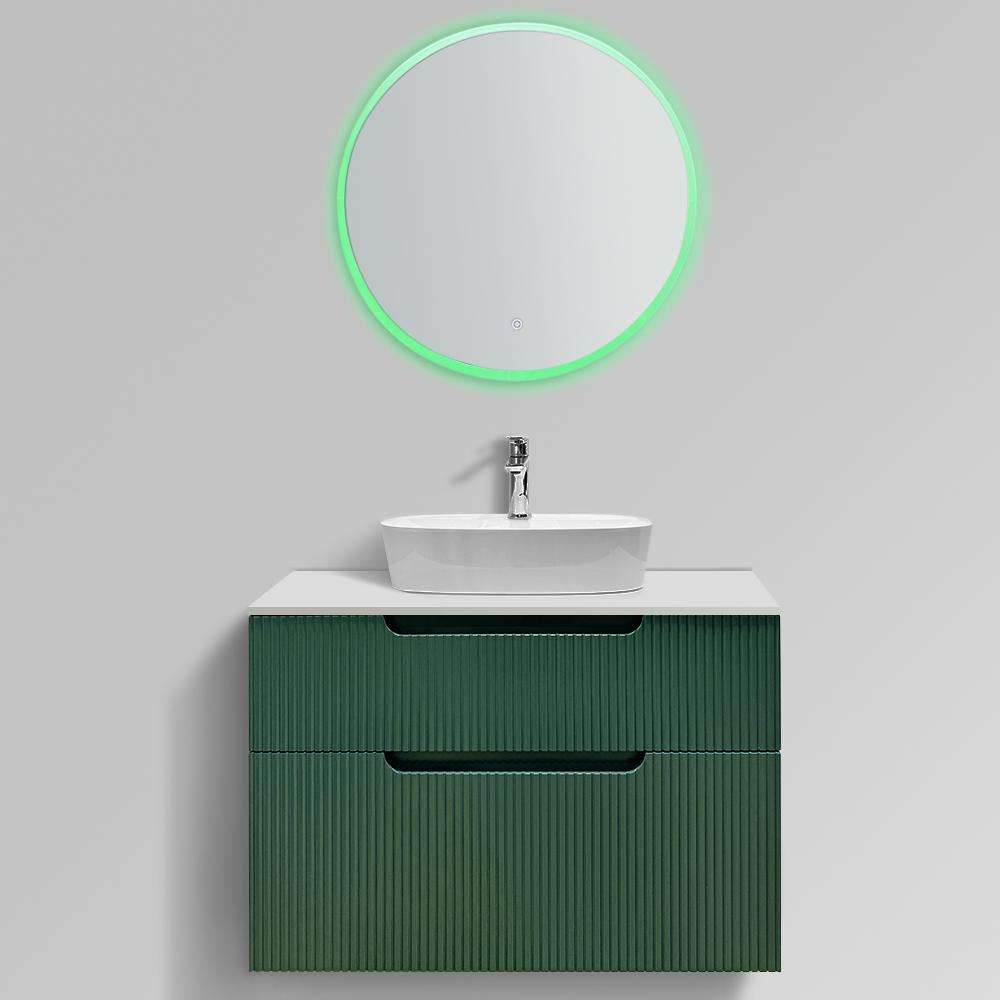 ทาสีสีเขียว