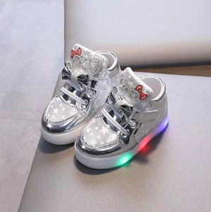 RTS Girls' LED <b>Shoes</b> Spring New Girls' <b>Soft</b>-soled Sneaker-sided Casual Children's Lights <b>Shoes</b> - Product Image 5