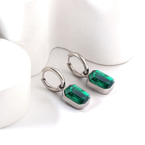 Pendientes de Aro Cuadrados de Acero Inoxidable con Baño de Oro de 18K, Resistentes al Agua, con Circonitas Brillantes de Colores, Joyería de Verano al por Mayor para Mujer - Product Image 4