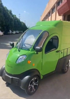Camion de livraison de marchandises de voiture électrique à 4 roues le moins cher d'usine chinoise à vendre scooter de mobilité fermé