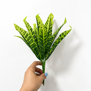 Bouquet de feuilles d'arbre de paon artificielles en soie, décoration végétale pour la maison, les mariages et l'aménagement paysager, 10cm-30cm, style naturel champêtre - Product Image 5