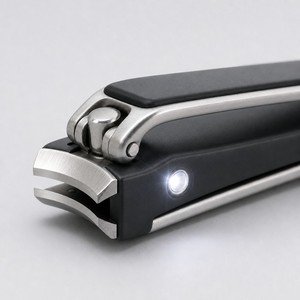 Coupe-ongles LED Blackan en acier inoxydable, tête ronde, mâchoires larges, éclairé, pour doigts - Product Image 2