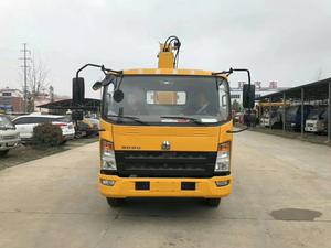 Camión HOWO 4x2 4x4 con Volante a la Derecha, Grúa Montada <span class=keywords><strong>de</strong></span> 2T con Caja Volquete, Vehículo <span class=keywords><strong>de</strong></span> Transferencia <span class=keywords><strong>de</strong></span> Postes Eléctricos, Ladrillos y Madera <span class=keywords><strong>de</strong></span> 5T, Precio <span class=keywords><strong>de</strong></span> Fábrica - Product Image 5