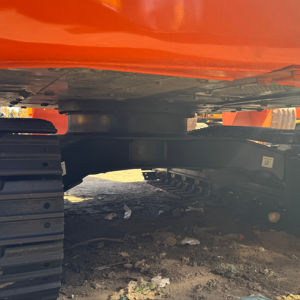 Excavadora de maquinaria de construcción usada de alto rendimiento y confiable para Hitachi ZX130 de 13 toneladas - Product Image 6