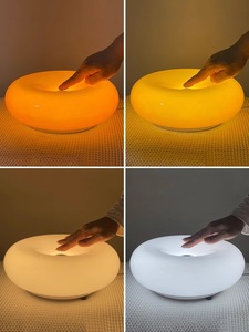 Luce da tavolo moderna decorazione per la casa in vetro luce da parete 30*30CM con lampada a ciambella in vetro USB - Product Image 4