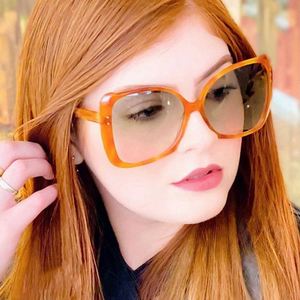 Gafas de Sol Cuadradas Extra Grandes Retro de Moda Personalizadas 2022, Gafas de Sol con Protección UV400, Gafas de Sol de Ojo de Gato para Mujer - Product Image 1