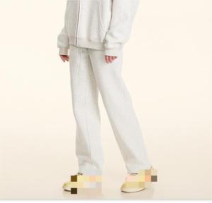 <span class=keywords><strong>Pantalon</strong></span> de yoga taille moyenne pour femmes taille élastique Logo personnalisé <span class=keywords><strong>pantalon</strong></span> de survêtement de sport en <span class=keywords><strong>velours</strong></span> coupe droite ample hanche levage Fitness - Product Image 1