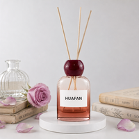 Flacon diffuseur de parfum en verre transparent de luxe 150 ml avec bouchon, conteneur vide pour la décoration intérieure, estampage doré personnalisé