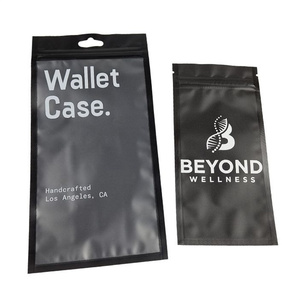 กระเป๋าใส่<span class=keywords><strong>โทร</strong></span>ศัพท์พลาสติกอุปกรณ์เสริมสำหรับ<span class=keywords><strong>โทร</strong></span>ศัพท์มือถือพิมพ์ลายอุปกรณ์อิเล็กทรอนิกส์แบบกำหนดเอง - Product Image 6