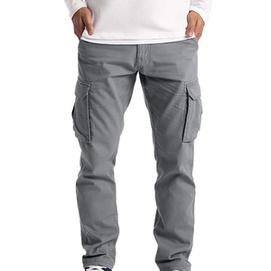 Pantalones cargo de poliéster reciclado para hombre que combinan tela ecológica con construcción duradera y un ajuste moderno. - Product Image 4