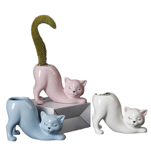 Vaso in Ceramica Creativo e Moderno a Forma di Colonna con Coda di Gatto e Scimmia per Piante Grasse e Cactus - Vaso da Tavolo Stile Orientale - Product Image 4