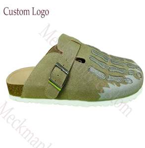 Chaussures décontractées en cuir véritable personnalisées en gros, en daim de vache, avec fourrure imprimée et brodée, semelle en liège, soutien de la voûte plantaire, EVA, unisexe - Product Image 4