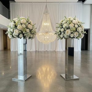 Hafyow 2PCS Vases à fleurs géométriques hauts en acier inoxydable argenté <span class=keywords><strong>de</strong></span> 31,5 pouces pour tables <span class=keywords><strong>de</strong></span> mariage et anniversaire - Product Image 1
