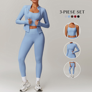 3PCS <b>Women</b> Sportswear <b>Women</b> Custom Fitness Seamless Active Wear Yoga Set Custom logo Workout Clothing Gym Fitness Set with Coat - Product Image 2