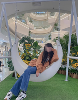 Chaises de jardin électriques suspendues pour adultes et enfants, vente en gros de meubles en plastique, éclairage extérieur rond et lumineux, balançoires pour patio à DEL