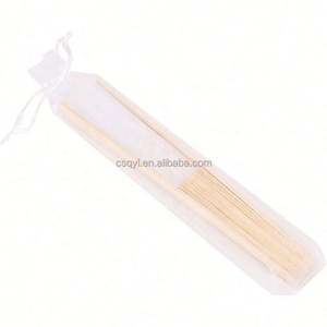 Éventail pliant en bambou en tissu imitation soie blanc, idéal pour les mariages, les fêtes, les cadeaux de naissance, avec sacs cadeaux - Product Image 2