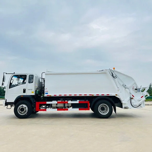 Camion à ordures compacteur Isuzu blanc 4X2 diesel Euro 4, transmission manuelle - Product Image 2