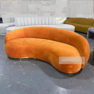 Canapé en forme de demi-lune, canapé incurvé en velours <span class=keywords><strong>orange</strong></span> avec base en acier inoxydable doré, canapé moderne pour salon et chambre à coucher - Product Image 5