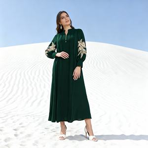 Vestido Abaya de Poliéster con Bordado Elegante y de Lujo, Diseño Nuevo, Venta al Por Mayor, Tela de Alta Calidad para Mujeres Musulmanas - Product Image 2