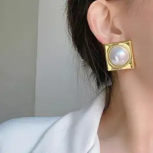 Fashional Personality Jewelry Medieval Trendy Square Large Pearl Earrings Middle Ancient Earrings Retro Antique Gold Earrings