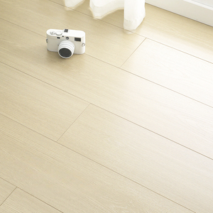 Piso de Madera Sintética de Múltiples Capas, Resistente al Desgaste y a los Arañazos, Color Crema Claro, para Dormitorio o Sala de Estar - Product Image 2