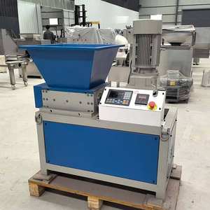 Trituradora de doble eje pequeña de bajo costo de venta directa del fabricante multifuncional con piezas de repuesto de barril - Product Image 5