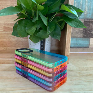 <span class=keywords><strong>Cover</strong></span> in TPU Trasparente Sfumato per <span class=keywords><strong>iPhone</strong></span> <span class=keywords><strong>11</strong></span> <span class=keywords><strong>Pro</strong></span> con Bordo in TPE e Protezione Airbag per Uso Quotidiano in Caffetterie e Spazi di Co-working - Product Image 2