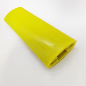 Profilé plastique extrudé en forme de U jaune pour insert de protection de signalétique de supermarché - Product Image 1