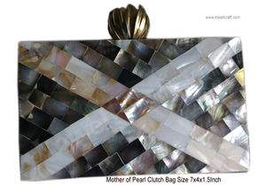 Bolso de Hombro de Latón Vintage de Lujo para Mujer con Patrón Geométrico de Piedras y Bolso de Mano de Nácar para Bodas y Fiestas - Product Image 2