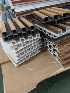 Fábrica OEM China Produce Paneles de Revestimiento de Pared WPC para Muchas Marcas Reconocidas en el <span class=keywords><strong>Mundo</strong></span>, Panel de Fibra de Madera Ranurado - Product Image 4
